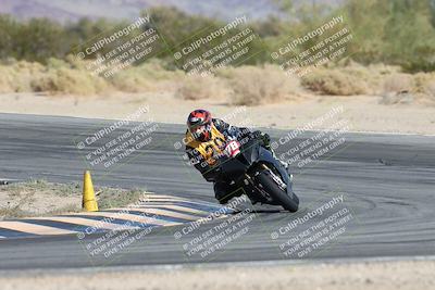 media/Nov-16-2025-Race Pace (Sun) [[8c5fa54630]]/Non Verified Riders (1st 20 Minutes)/2-Turn 10 (1010am)/